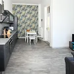 Moderne Ferienwohnung Am Thueringer Wald Perfekt Fuer Familien, Paare & Urlaub Mit Hund, Mit Sauna & Balkon