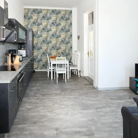 Moderne Am Thueringer Wald Perfekt Fuer Familien, Paare & Urlaub Mit Hund, Mit Sauna & Balkon