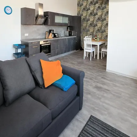 Moderne Am Thueringer Wald Perfekt Fuer Familien, Paare & Urlaub Mit Hund, Mit Sauna & Balkon