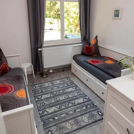 公寓 Moderne Am Thueringer Wald Perfekt Fuer Familien, Paare & Urlaub Mit Hund, Mit Sauna & Balkon