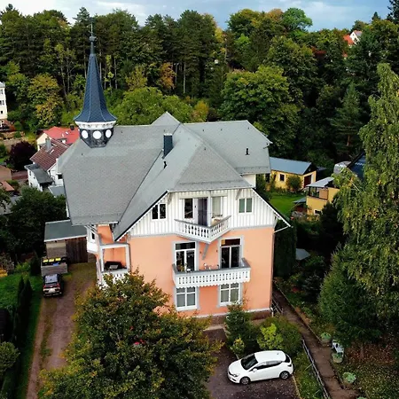 Moderne In Alter * Georgenthal (Thuringia)