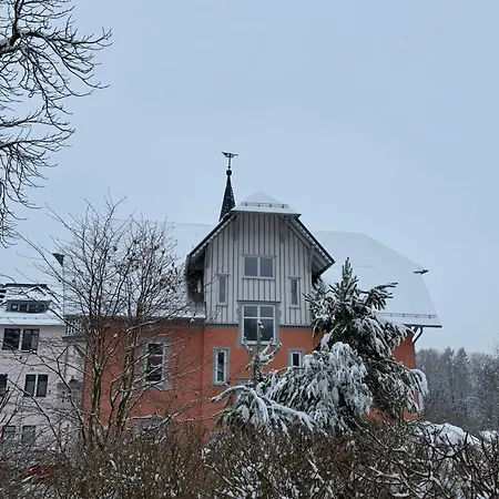 Moderne Am Thueringer Wald Perfekt Fuer Familien, Paare & Urlaub Mit Hund, Mit Sauna & Balkon * Georgenthal (Thuringia)