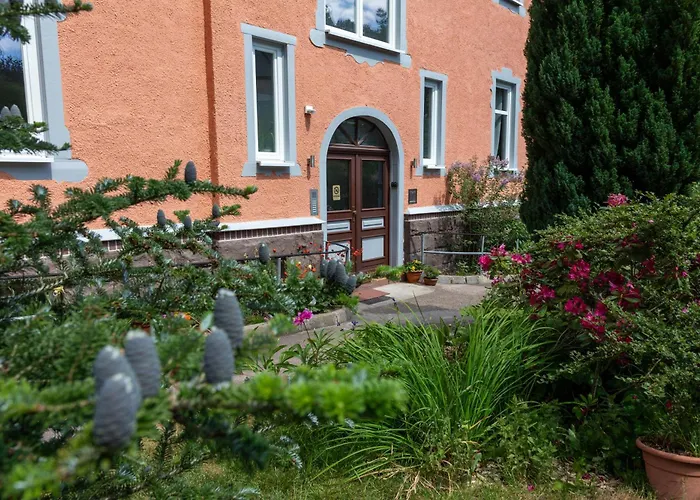 Moderne In Alter * Georgenthal (Thuringia)